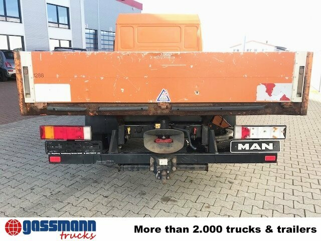 Pritsche LKW MAN LE 8.185 LC Doka 4x2 BB, 2x AHK: das Bild 11 Pritsche LKW MAN LE 8.185 LC Doka 4x2 BB, 2x AHK: das Bild 11