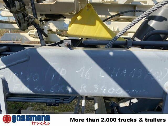 Meiller Hilfsrahmen 2-3-Achs-Dreiseitenkipper, VOLVO! - Kipper: das Bild 4 Meiller Hilfsrahmen 2-3-Achs-Dreiseitenkipper, VOLVO! - Kipper: das Bild 4