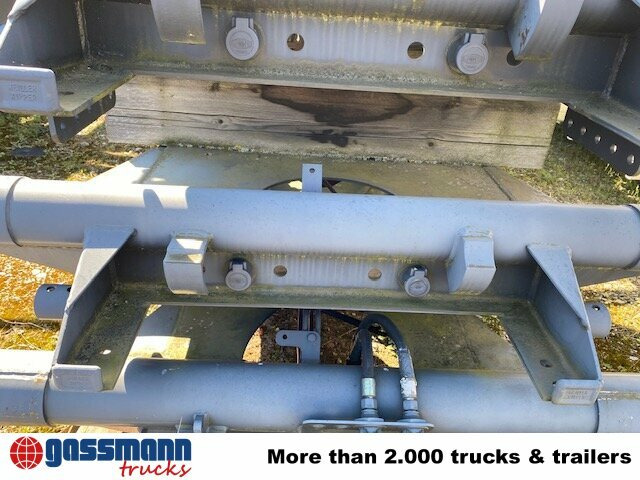 Meiller Hilfsrahmen 2-3-Achs-Dreiseitenkipper, VOLVO! - Kipper: das Bild 2 Meiller Hilfsrahmen 2-3-Achs-Dreiseitenkipper, VOLVO! - Kipper: das Bild 2