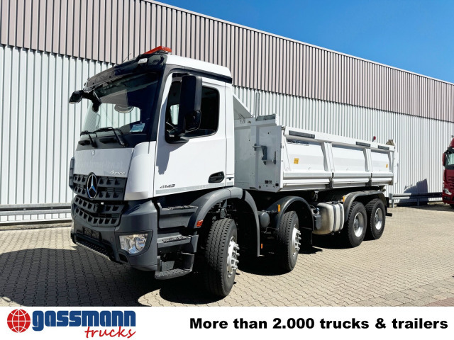 Kipper Mercedes-Benz Arocs 4142/48 K 8x4/4, Meiller Bordmatik links: das Bild 8