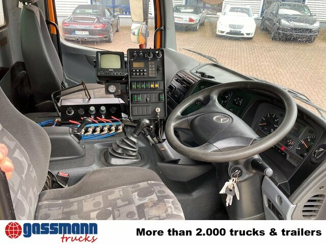 Mercedes-Benz Atego 1524 L 4x2 Kehrmaschine FAUN Viajet - Kehrmaschine: das Bild 2 Mercedes-Benz Atego 1524 L 4x2 Kehrmaschine FAUN Viajet - Kehrmaschine: das Bild 2