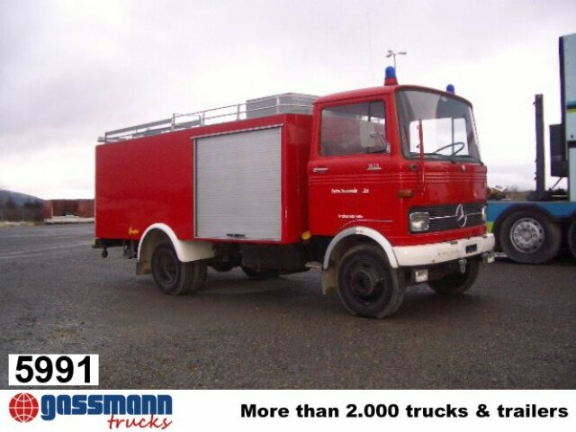 Mercedes-Benz LP 813 4x2 TLF8 Feuerwehr - Feuerwehrfahrzeug: das Bild 1 Mercedes-Benz LP 813 4x2 TLF8 Feuerwehr - Feuerwehrfahrzeug: das Bild 1