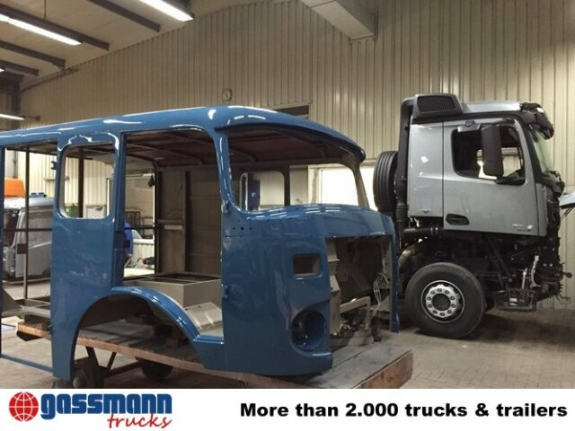 Mercedes-Benz LP710/32, Autotransporter - Autotransporter LKW: das Bild 2 Mercedes-Benz LP710/32, Autotransporter - Autotransporter LKW: das Bild 2