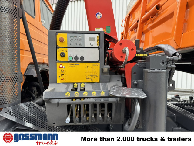 Mercedes-Benz SK II 1820/24 K 4x2, Winterdienstaustattung, - Kipper, Autokran: das Bild 4 Mercedes-Benz SK II 1820/24 K 4x2, Winterdienstaustattung, - Kipper, Autokran: das Bild 4