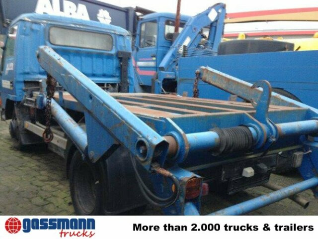 Mitsubishi Canter 4x2, ERSATZTEILTRÄGER - Absetzkipper: das Bild 5 Mitsubishi Canter 4x2, ERSATZTEILTRÄGER - Absetzkipper: das Bild 5