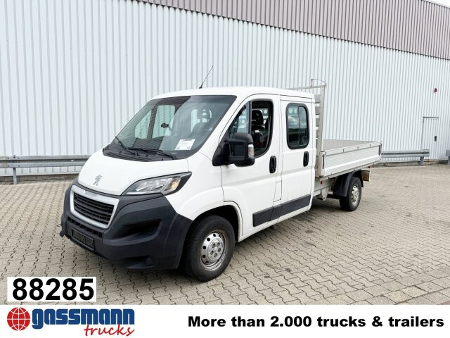 Peugeot Boxer 4x2 Doka - Pritsche Transporter, Transporter mit Doppelkabine: das Bild 1 Peugeot Boxer 4x2 Doka - Pritsche Transporter, Transporter mit Doppelkabine: das Bild 1