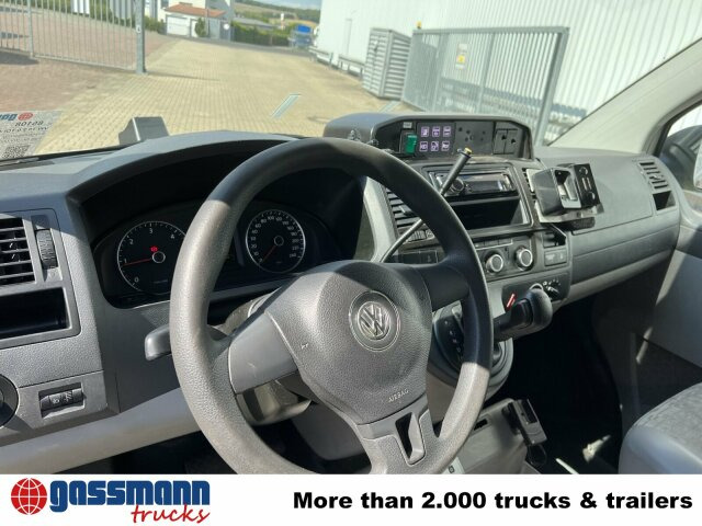 Volkswagen T5 2.0 TDI 4x2, Krankenwagen - Krankenwagen: das Bild 4 Volkswagen T5 2.0 TDI 4x2, Krankenwagen - Krankenwagen: das Bild 4