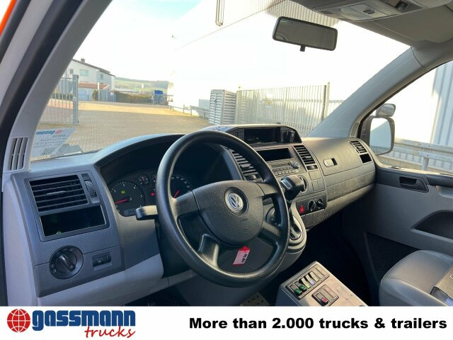 Volkswagen T5 2.5 TDI 4x2, Krankenwagen - Krankenwagen: das Bild 5 Volkswagen T5 2.5 TDI 4x2, Krankenwagen - Krankenwagen: das Bild 5