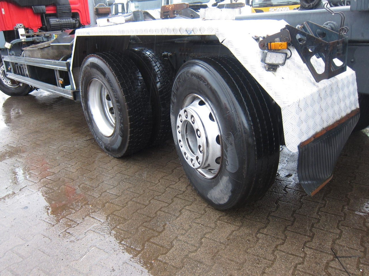 DAF CF 85 410 6X2*4 Meiller Haken Manual Retarder - Abrollkipper: das Bild 5 DAF CF 85 410 6X2*4 Meiller Haken Manual Retarder - Abrollkipper: das Bild 5