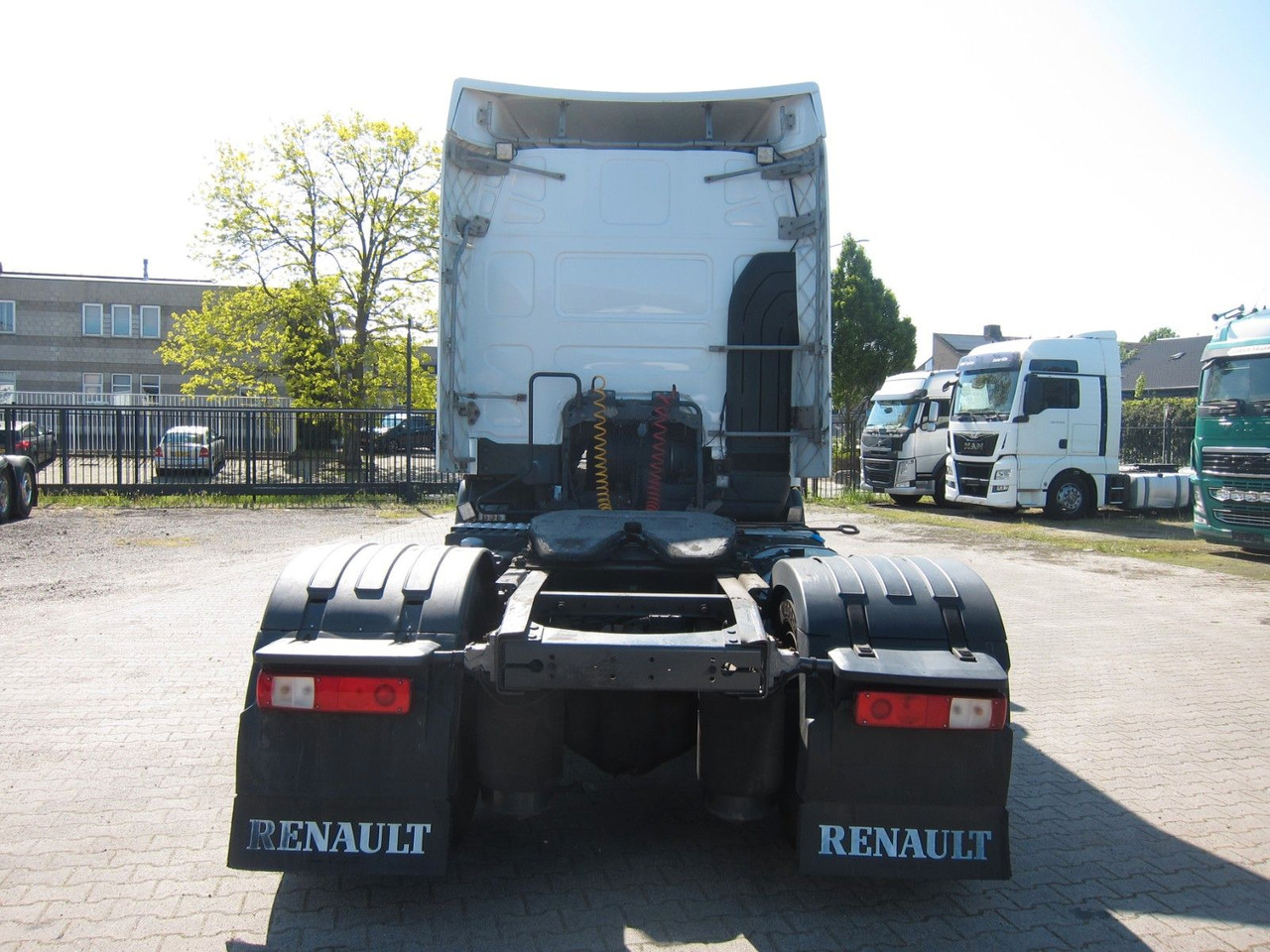 Renault Premium 440 DXI Steel/Air 623000km Belgian Truck - Sattelzugmaschine: das Bild 5 Renault Premium 440 DXI Steel/Air 623000km Belgian Truck - Sattelzugmaschine: das Bild 5