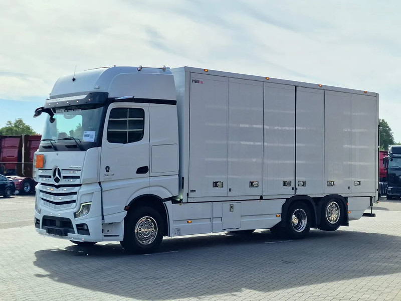 Mercedes-Benz Actros 2545 6x2*4 - Box with sidedoors - Loadlift - Steering axle - Full air - Camera - Koffer LKW: das Bild 3 Mercedes-Benz Actros 2545 6x2*4 - Box with sidedoors - Loadlift - Steering axle - Full air - Camera - Koffer LKW: das Bild 3