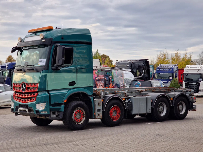 Mercedes-Benz Arocs 3251 8x4 - Cable system - HUB reduction - Euro 6 - Camera system - Seil Abrollkipper: das Bild 4 Mercedes-Benz Arocs 3251 8x4 - Cable system - HUB reduction - Euro 6 - Camera system - Seil Abrollkipper: das Bild 4