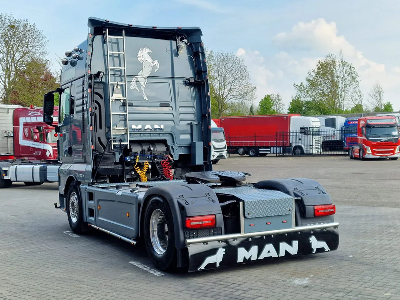 MAN TGX 18.580 4x2 XL - Retarder - PTO/Hydraulic - Night clima - Full spoiler - Alloy wheels - Sattelzugmaschine: das Bild 5 MAN TGX 18.580 4x2 XL - Retarder - PTO/Hydraulic - Night clima - Full spoiler - Alloy wheels - Sattelzugmaschine: das Bild 5