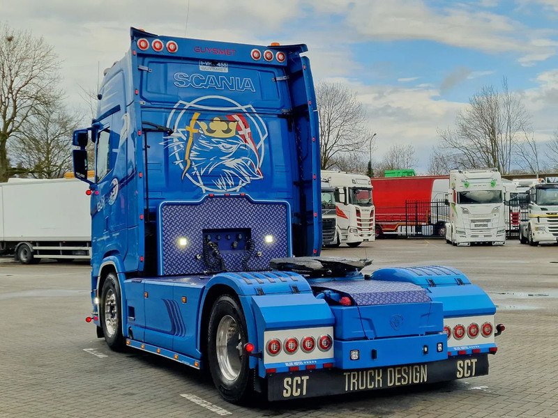 Scania S500 NGS Highline 4x2 - PTO/Hydraulic - Retarder - Custom exterior - Full air - Leather - Navi - Sattelzugmaschine: das Bild 5 Scania S500 NGS Highline 4x2 - PTO/Hydraulic - Retarder - Custom exterior - Full air - Leather - Navi - Sattelzugmaschine: das Bild 5