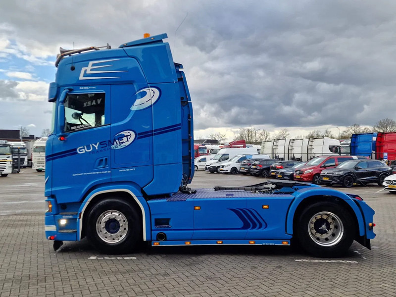 Scania S500 NGS Highline 4x2 - PTO/Hydraulic - Retarder - Custom exterior - Full air - Leather - Navi - Sattelzugmaschine: das Bild 4 Scania S500 NGS Highline 4x2 - PTO/Hydraulic - Retarder - Custom exterior - Full air - Leather - Navi - Sattelzugmaschine: das Bild 4