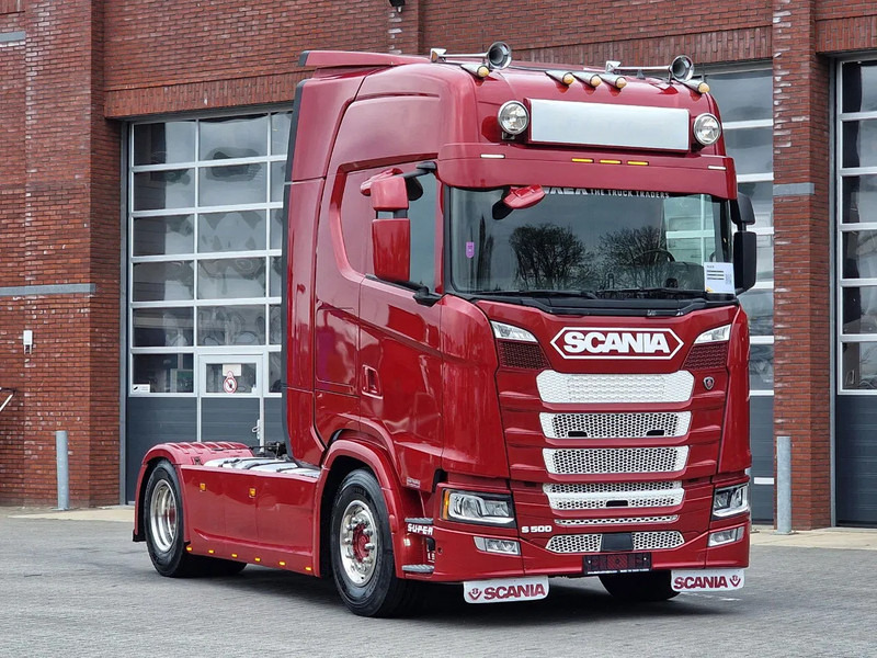Scania S500 NGS Highline 4x2 - Retarder - Night clima - Full air - Custom interior - Full spoiler - 2 tank - Sattelzugmaschine: das Bild 1 Scania S500 NGS Highline 4x2 - Retarder - Night clima - Full air - Custom interior - Full spoiler - 2 tank - Sattelzugmaschine: das Bild 1