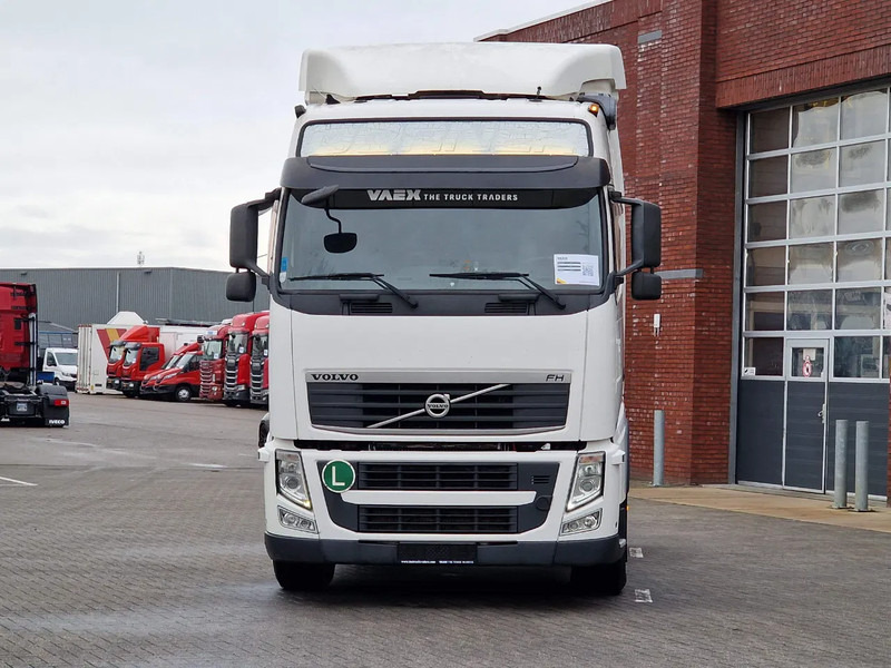 Volvo FH 13.460 Globetrotter 4x2 - Euro 5 EEV - 2x tank - Steel/Air - Fridge - Sattelzugmaschine: das Bild 2 Volvo FH 13.460 Globetrotter 4x2 - Euro 5 EEV - 2x tank - Steel/Air - Fridge - Sattelzugmaschine: das Bild 2