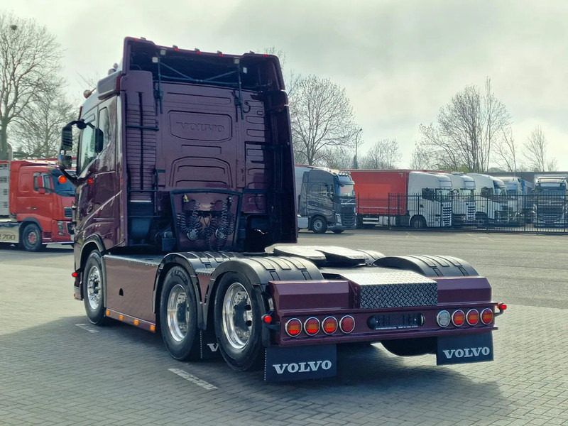 Volvo FH 13.540 Lowroof 6x2 - Show truck - Custom interior - Full air suspension - I parkcool - VEB+ - Sattelzugmaschine: das Bild 5 Volvo FH 13.540 Lowroof 6x2 - Show truck - Custom interior - Full air suspension - I parkcool - VEB+ - Sattelzugmaschine: das Bild 5