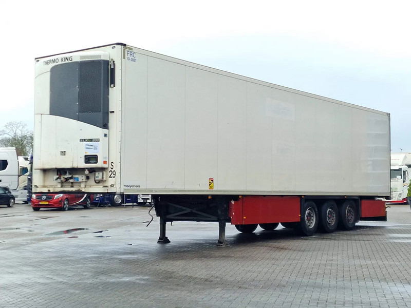 Schmitz Cargobull SCB*S3B - Thermoking SLXe 200 - Rohrbahnen / Meat rails - Lift axle - SAF Axle - Isotherm Auflieger: das Bild 3 Schmitz Cargobull SCB*S3B - Thermoking SLXe 200 - Rohrbahnen / Meat rails - Lift axle - SAF Axle - Isotherm Auflieger: das Bild 3