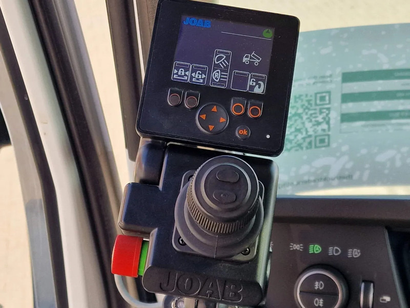 Volvo FH 13.460 6x2 - JOAB Hookmaster / Hooklift - 4.60 WB - Full air - Like new - Leasing Volvo FH 13.460 6x2 - JOAB Hookmaster / Hooklift - 4.60 WB - Full air - Like new: das Bild 16 Volvo FH 13.460 6x2 - JOAB Hookmaster / Hooklift - 4.60 WB - Full air - Like new - Leasing Volvo FH 13.460 6x2 - JOAB Hookmaster / Hooklift - 4.60 WB - Full air - Like new: das Bild 16