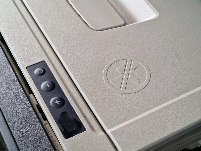 Kipper Volvo FH 13.500 8x4*4 - Kipper 2 seiten kipper - Full air - Steering axle - Euro 6 - I shift: das Bild 20 Kipper Volvo FH 13.500 8x4*4 - Kipper 2 seiten kipper - Full air - Steering axle - Euro 6 - I shift: das Bild 20