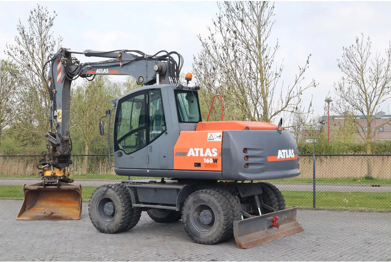 Atlas 160W | ROTOTILT | GRIPPER | BUCKET | DOZER BLADE - Mobilbagger: das Bild 3 Atlas 160W | ROTOTILT | GRIPPER | BUCKET | DOZER BLADE - Mobilbagger: das Bild 3