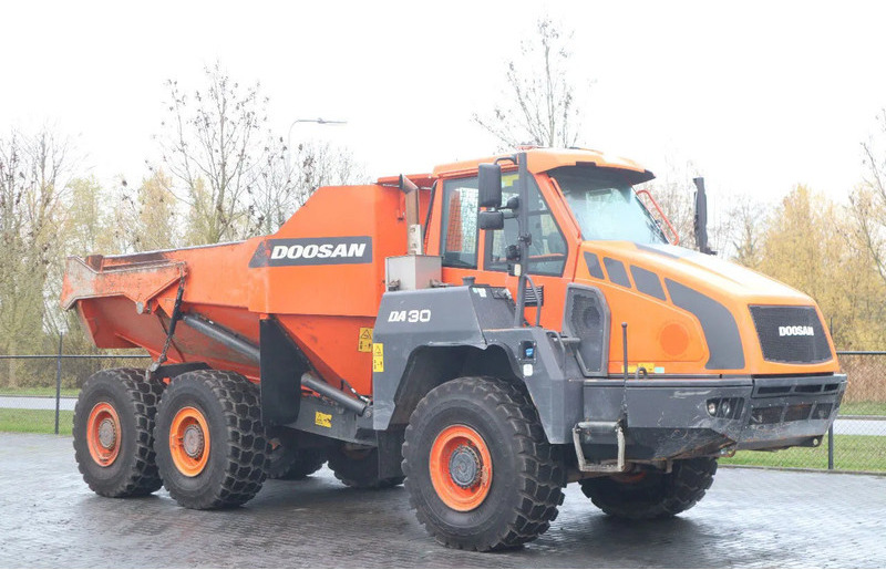 Doosan DA 30 | TAILGATE | AIRCO | GOOD CONDITION - Knickgelenkter Dumper: das Bild 5 Doosan DA 30 | TAILGATE | AIRCO | GOOD CONDITION - Knickgelenkter Dumper: das Bild 5