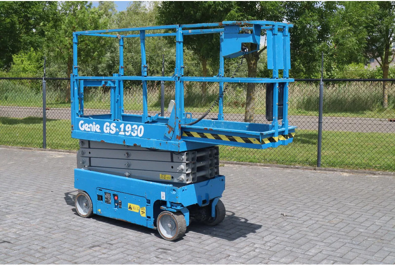 Genie GS-1930 | 7.8 METER | 227 KG - Scherenbühne: das Bild 5 Genie GS-1930 | 7.8 METER | 227 KG - Scherenbühne: das Bild 5