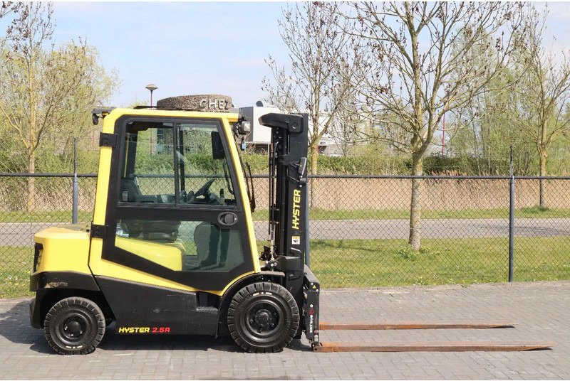 Hyster H2.5 A | BOOM SUSPENSION | SIDESHIFT | FORK EXTENTIONS | FORK POSITIONERS - Dieselstapler: das Bild 4 Hyster H2.5 A | BOOM SUSPENSION | SIDESHIFT | FORK EXTENTIONS | FORK POSITIONERS - Dieselstapler: das Bild 4