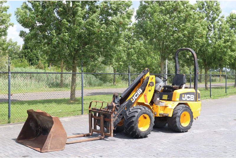 JCB 403 WLS | FORKS | BUCKET - Deltalader: das Bild 2 JCB 403 WLS | FORKS | BUCKET - Deltalader: das Bild 2