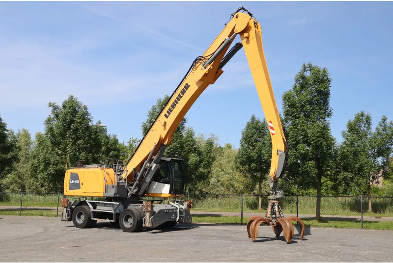 Liebherr LH 40 M LITRONIC | GRAB | QUICK COUPLER | 16 METER - Umschlagbagger: das Bild 5 Liebherr LH 40 M LITRONIC | GRAB | QUICK COUPLER | 16 METER - Umschlagbagger: das Bild 5
