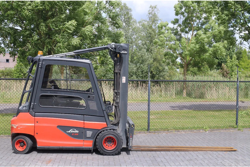 Linde E35 L-01 | DUPLEX | SIDESHIFT | POSITIONERS | LOW HOURS - Elektrostapler: das Bild 4 Linde E35 L-01 | DUPLEX | SIDESHIFT | POSITIONERS | LOW HOURS - Elektrostapler: das Bild 4