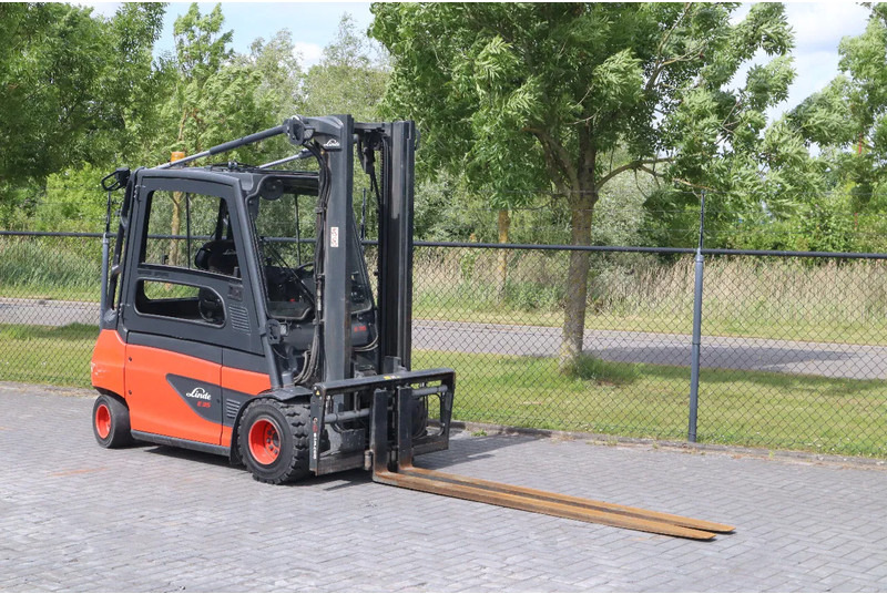 Linde E35 L-01 | DUPLEX | SIDESHIFT | POSITIONERS | LOW HOURS - Elektrostapler: das Bild 5 Linde E35 L-01 | DUPLEX | SIDESHIFT | POSITIONERS | LOW HOURS - Elektrostapler: das Bild 5