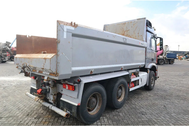 Mercedes-Benz Arocs 2658 2858 | 6X4 EURO 6 BIG AXLES | RETARDER | ENGINE PROBLEM - Kipper: das Bild 5 Mercedes-Benz Arocs 2658 2858 | 6X4 EURO 6 BIG AXLES | RETARDER | ENGINE PROBLEM - Kipper: das Bild 5