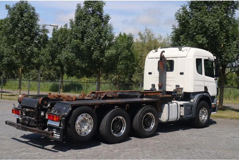 Scania P124-420 | 8X4 | HOOKLIFT | MANUAL | BIG AXLES | EURO 3 - Abrollkipper: das Bild 5 Scania P124-420 | 8X4 | HOOKLIFT | MANUAL | BIG AXLES | EURO 3 - Abrollkipper: das Bild 5