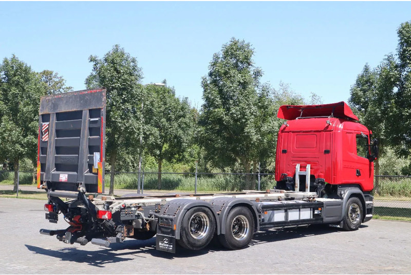 Scania R580 V8 | 6X2 | BDF | RETARDER | TAILLIFT | EURO 6 - Containerwagen/ Wechselfahrgestell LKW: das Bild 5 Scania R580 V8 | 6X2 | BDF | RETARDER | TAILLIFT | EURO 6 - Containerwagen/ Wechselfahrgestell LKW: das Bild 5