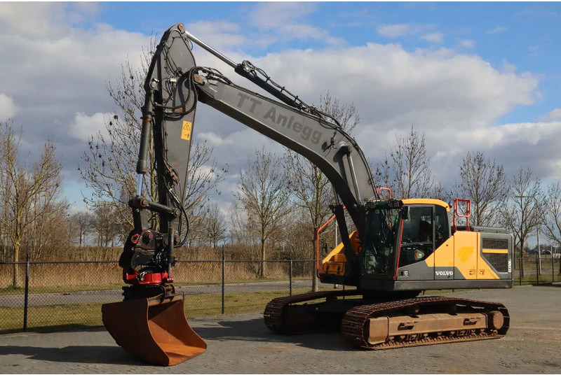 Volvo EC250EL | EC 250 EL | ROTOTILT | BUCKET - Kettenbagger: das Bild 2 Volvo EC250EL | EC 250 EL | ROTOTILT | BUCKET - Kettenbagger: das Bild 2