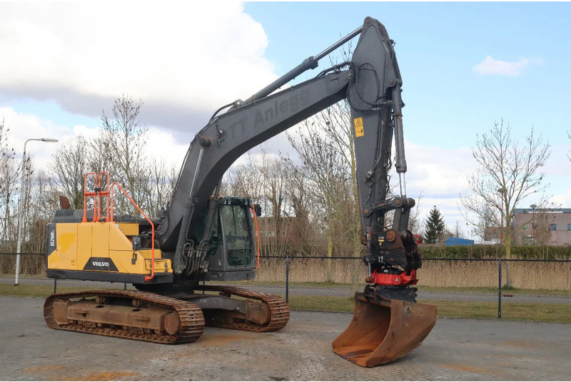 Volvo EC250EL | EC 250 EL | ROTOTILT | BUCKET - Kettenbagger: das Bild 5 Volvo EC250EL | EC 250 EL | ROTOTILT | BUCKET - Kettenbagger: das Bild 5