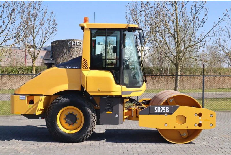 Volvo SD75B | SD 75 B | NEW / UNUSED | 1 YEAR WARRANTY - Kombiwalze: das Bild 4 Volvo SD75B | SD 75 B | NEW / UNUSED | 1 YEAR WARRANTY - Kombiwalze: das Bild 4
