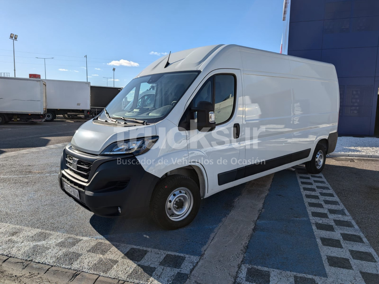 FIAT DUCATO 125.35 - Koffer Transporter: das Bild 2 FIAT DUCATO 125.35 - Koffer Transporter: das Bild 2