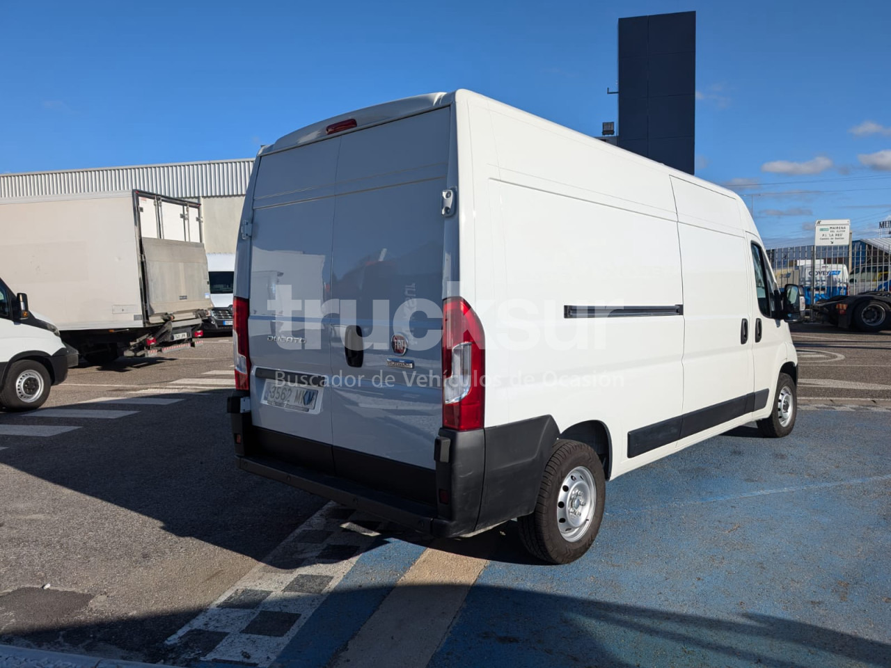 FIAT DUCATO 125.35 - Koffer Transporter: das Bild 5 FIAT DUCATO 125.35 - Koffer Transporter: das Bild 5