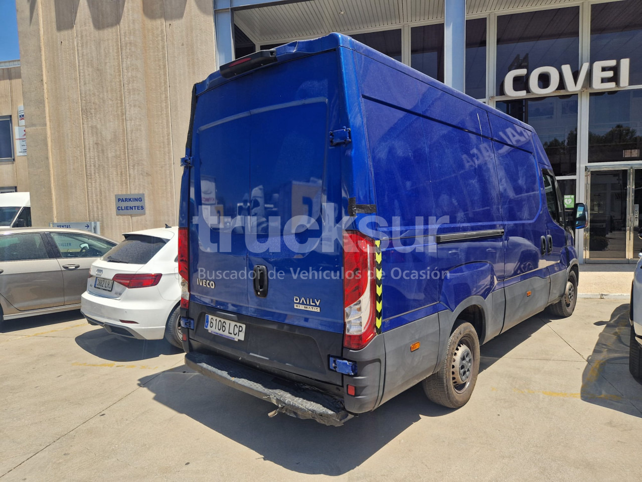IVECO DAILY 35S16 - Koffer Transporter: das Bild 2 IVECO DAILY 35S16 - Koffer Transporter: das Bild 2