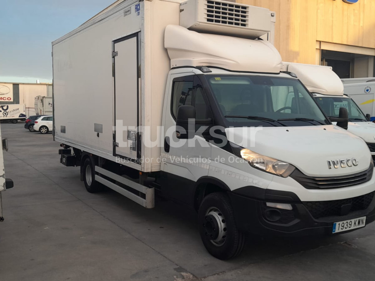 IVECO DAILY 72C18 FRC-X P/E - Koffer LKW: das Bild 2 IVECO DAILY 72C18 FRC-X P/E - Koffer LKW: das Bild 2