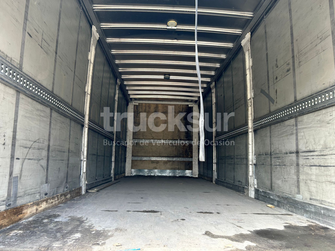 Plane LKW IVECO EUROCARGO ML160-250: das Bild 10