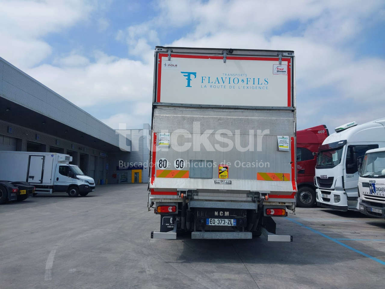 Plane LKW IVECO EUROCARGO ML160-250: das Bild 6