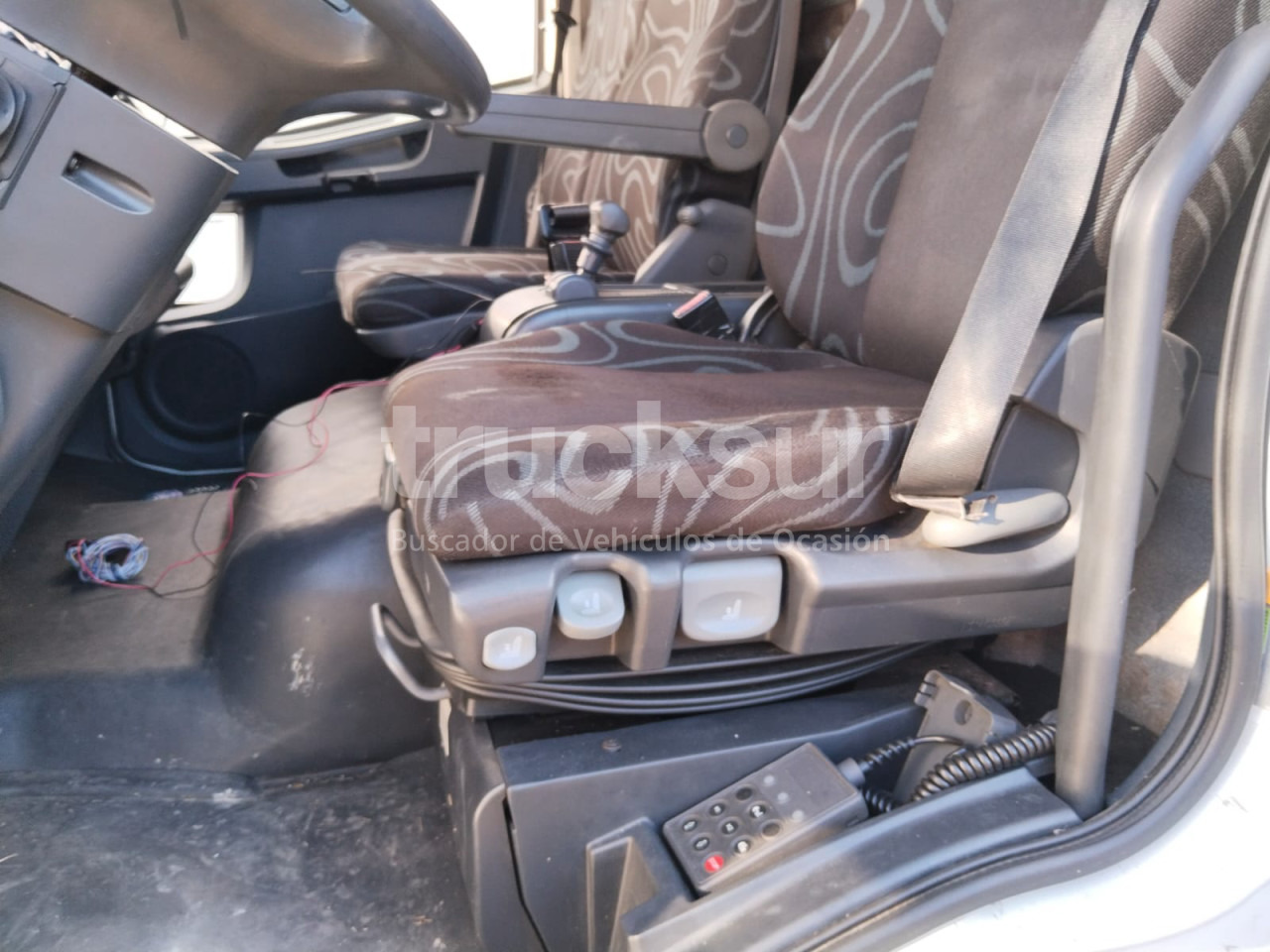 Koffer LKW IVECO EUROCARGO: das Bild 13