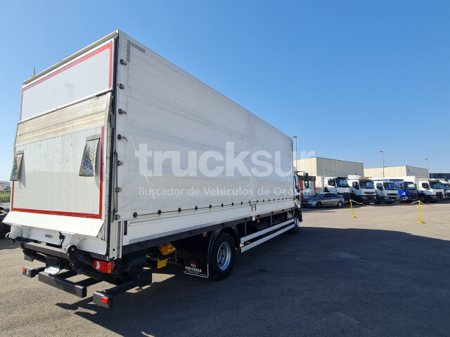 RENAULT D280.16 - Plane LKW: das Bild 3 RENAULT D280.16 - Plane LKW: das Bild 3