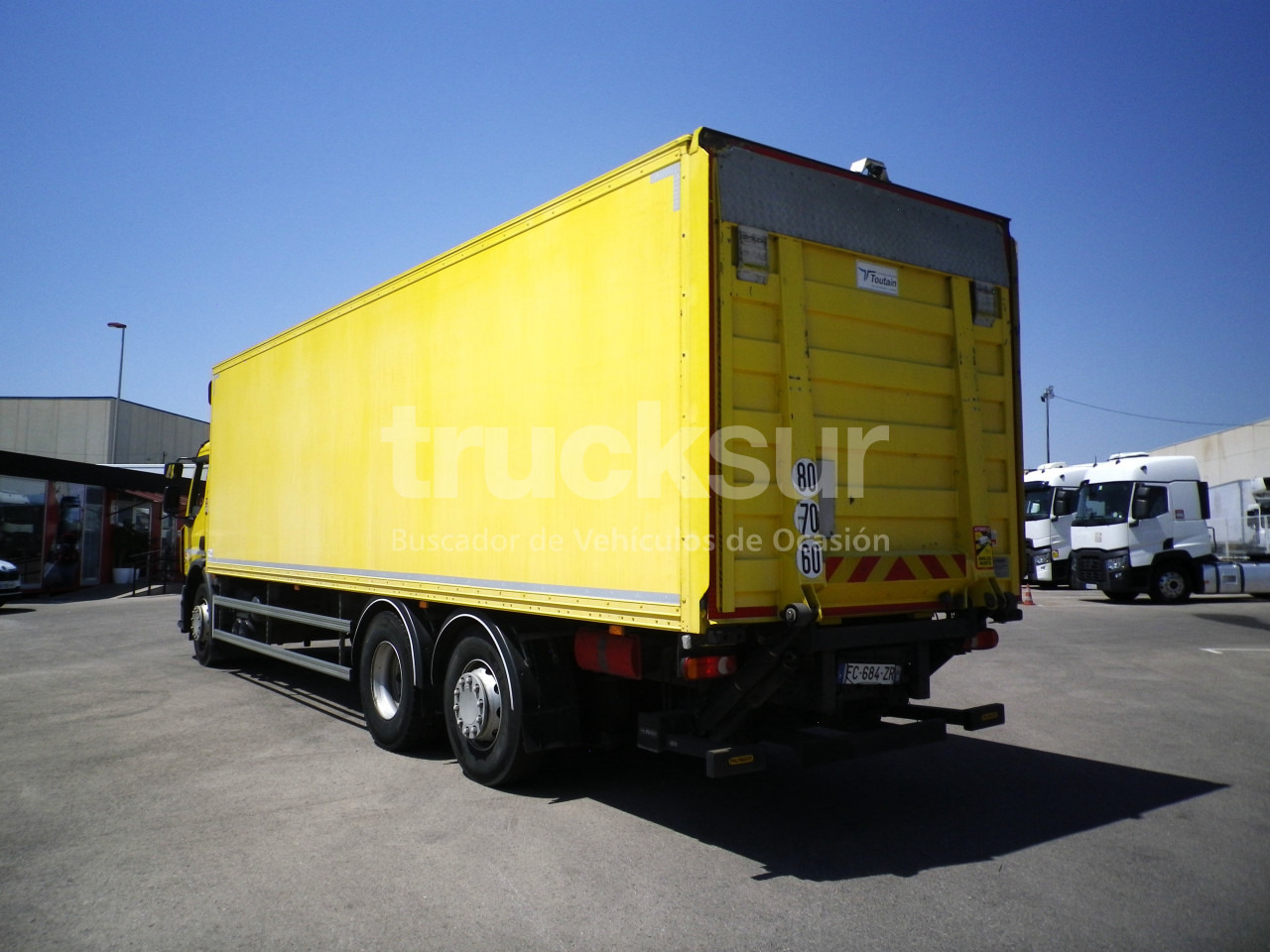 RENAULT D380.26 6X2*4 ejes 6x2*4 - Koffer LKW: das Bild 5 RENAULT D380.26 6X2*4 ejes 6x2*4 - Koffer LKW: das Bild 5