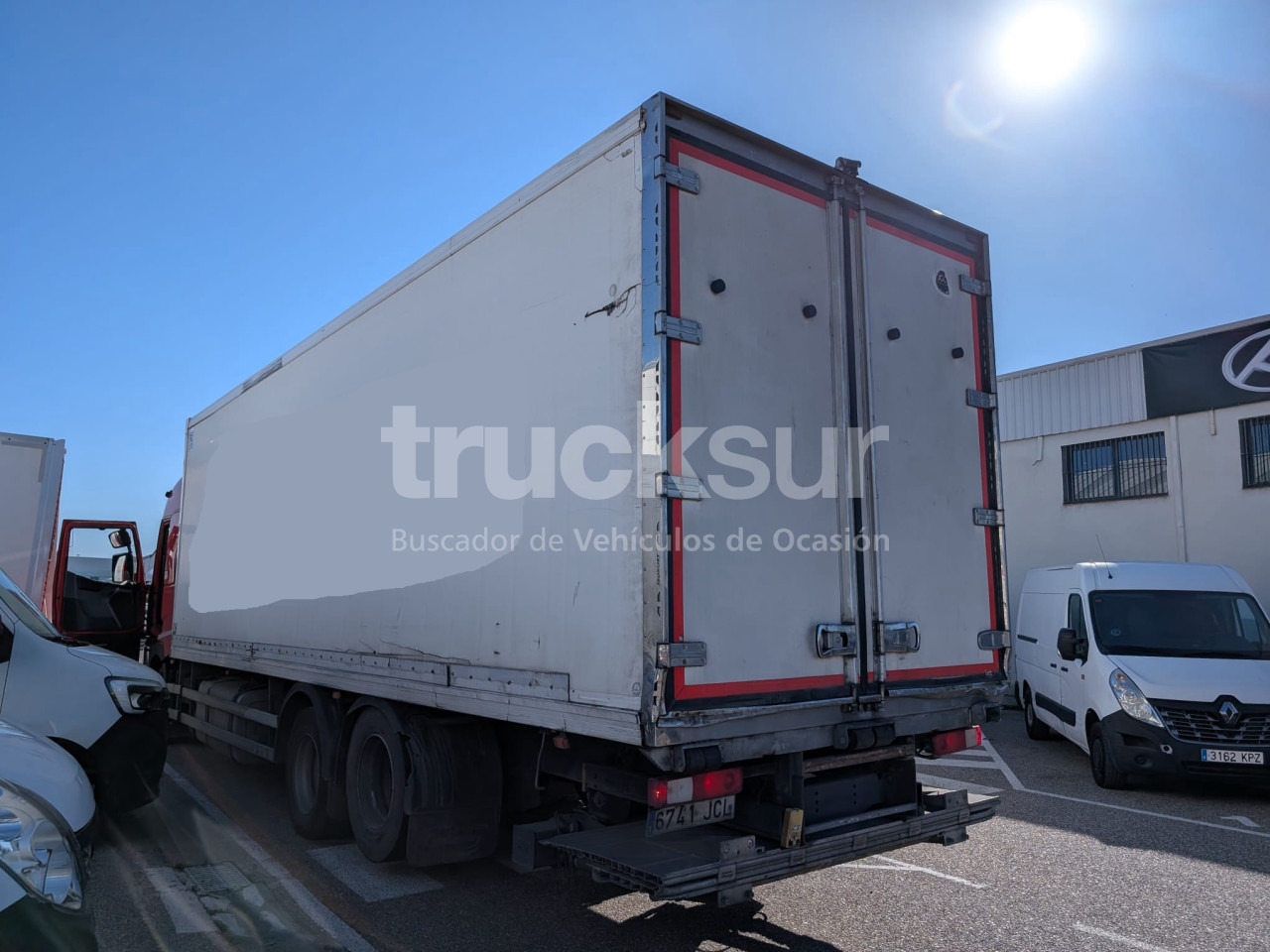 RENAULT T460 SLEEPER CAB - Kühlkoffer LKW: das Bild 3 RENAULT T460 SLEEPER CAB - Kühlkoffer LKW: das Bild 3