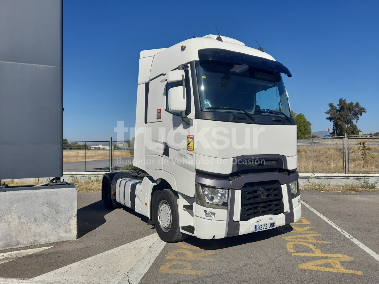 RENAULT T520 HIGH SLEEPER CAB - Sattelzugmaschine: das Bild 2 RENAULT T520 HIGH SLEEPER CAB - Sattelzugmaschine: das Bild 2